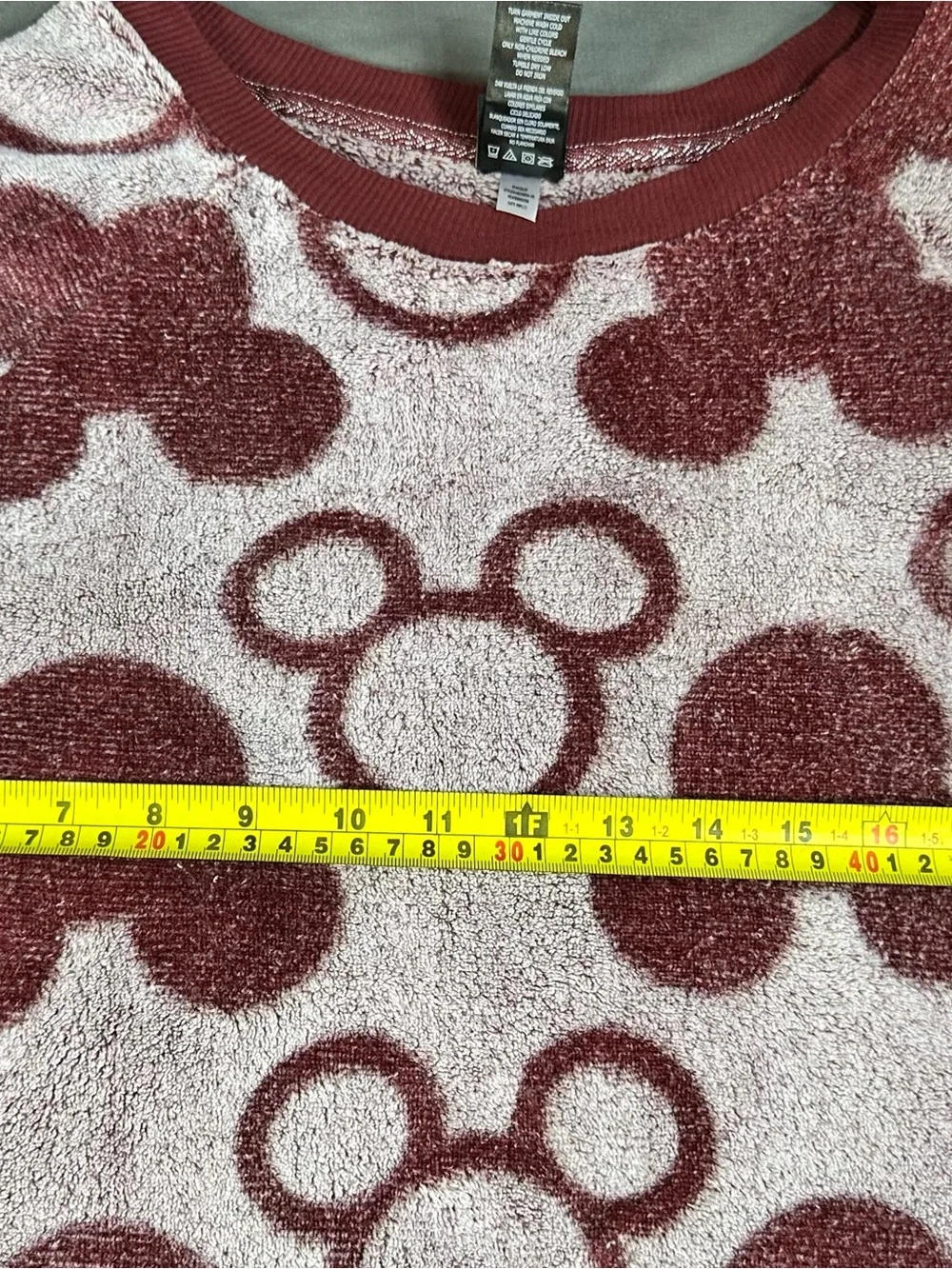 Disney Mickey Mouse Fleece Jogger Pajama Lounge Set Burgundy Size Large - Picture 9 of 15